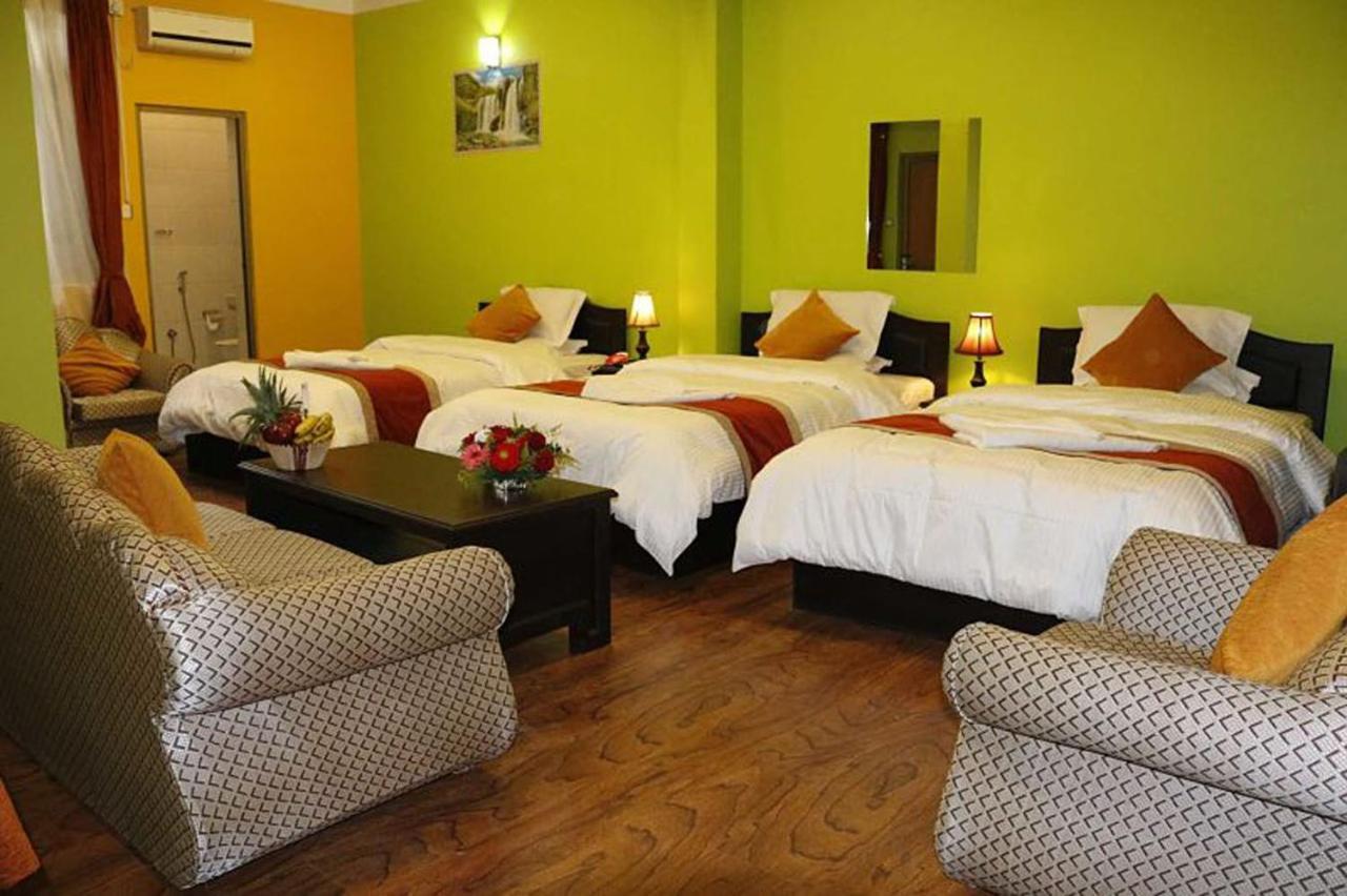 Nepalaya Hotel Катманду Екстериор снимка