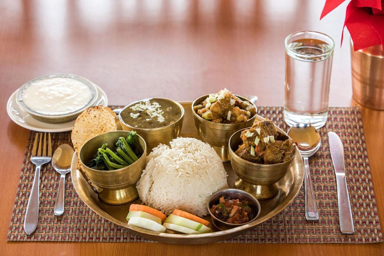 Nepalaya Hotel Катманду Екстериор снимка