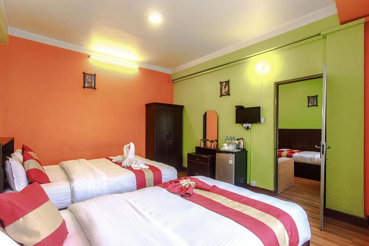 Nepalaya Hotel Катманду Екстериор снимка
