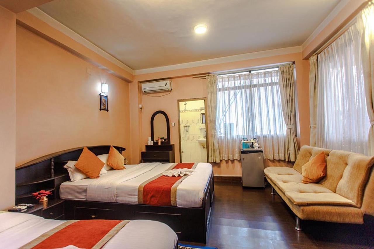 Nepalaya Hotel Катманду Екстериор снимка