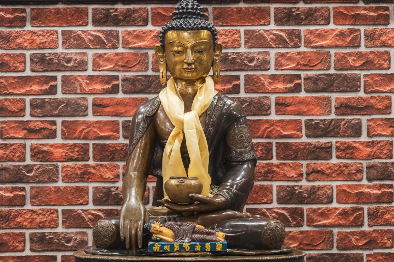 Nepalaya Hotel Катманду Екстериор снимка