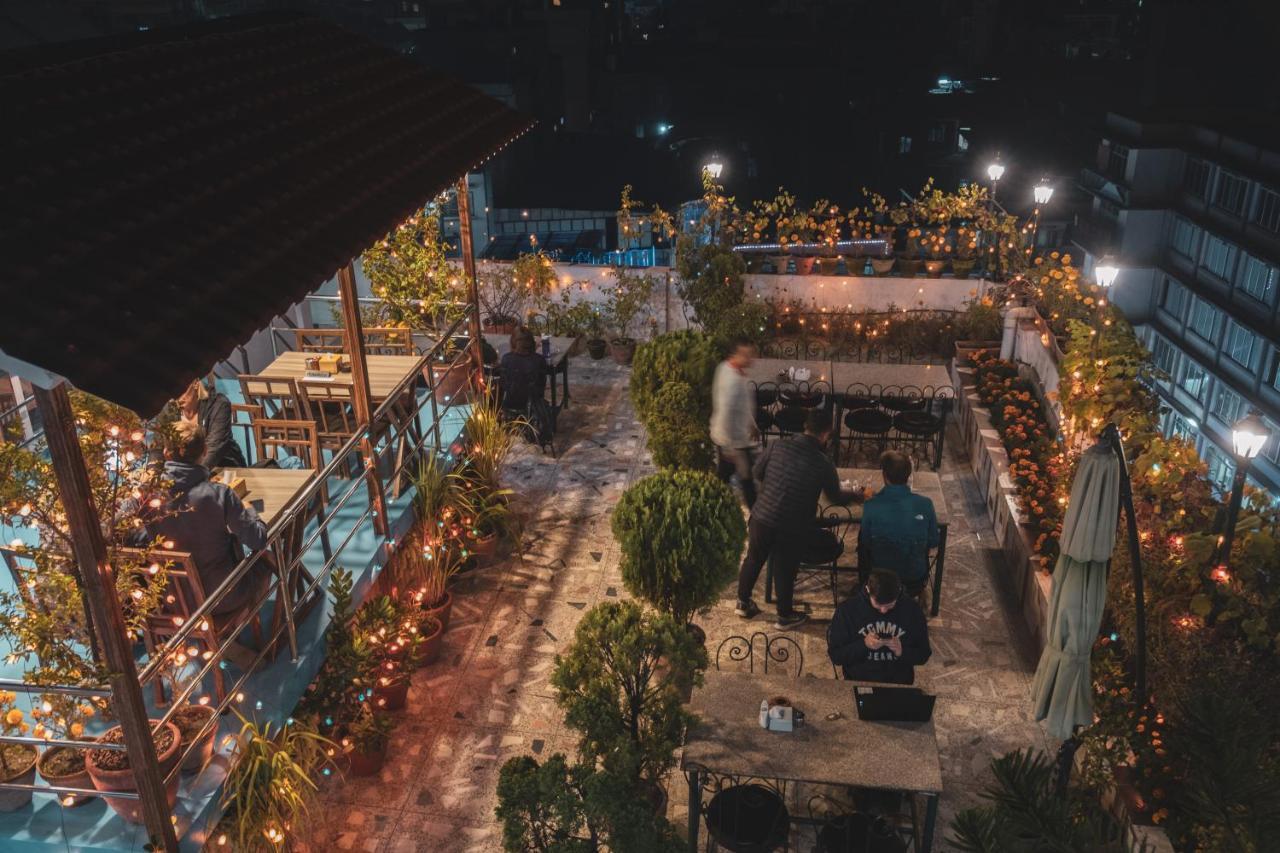 Nepalaya Hotel Катманду Екстериор снимка